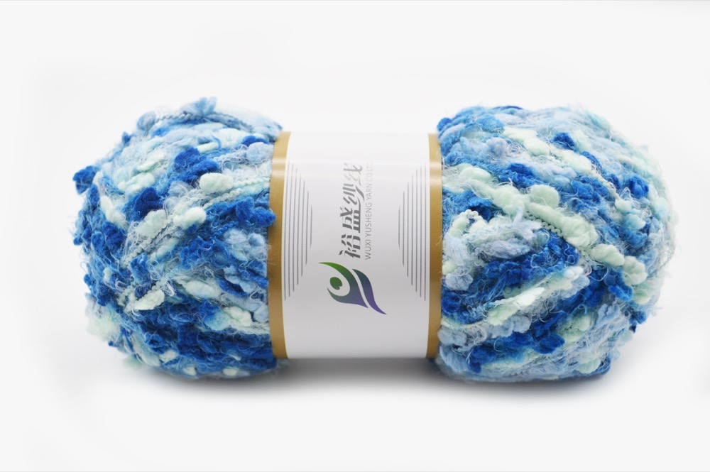 Hand-knitting yarn application photo