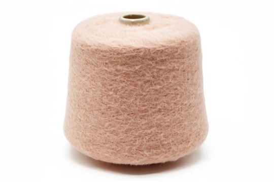 7.8NM Nylon Eyelash Yarn EYNN07800-70W product photo