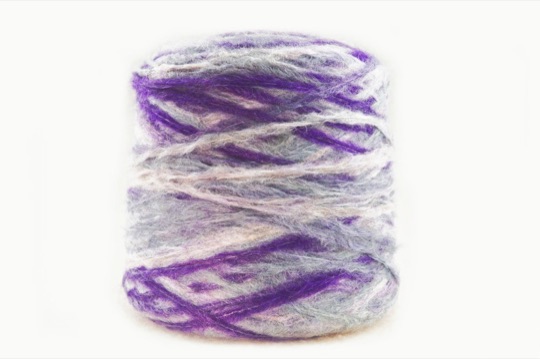 1.7NM Acrylic/Nylon Spun-Dyed Brushed Yarn LSAN01724-21 product photo